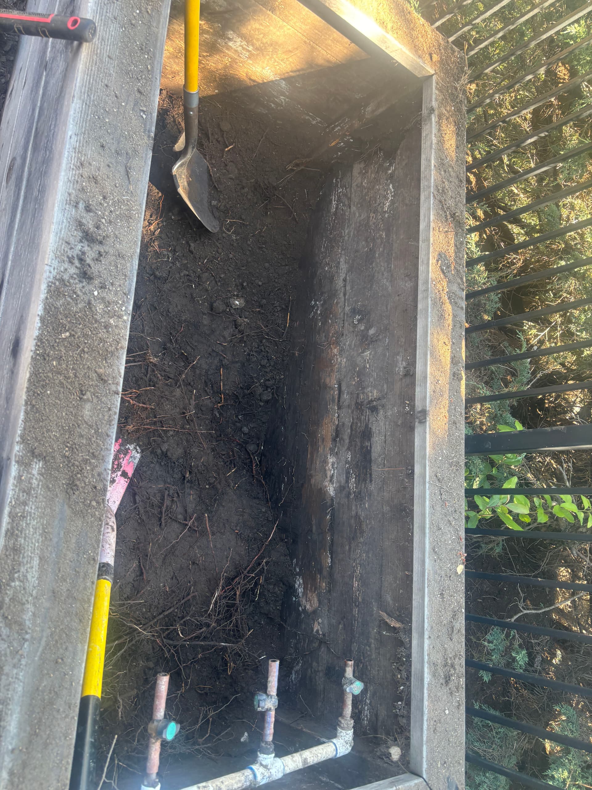 Planter Box Setup Done Right - Fabric, Irrigation, and Fresh Soil image