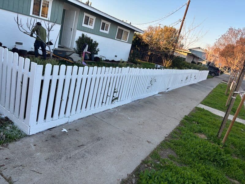 Project Fence Transformation Adds Fresh Curb Appeal image