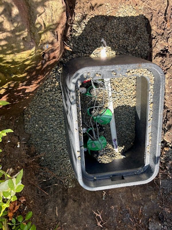 Gallery photos for Efficient Garden Irrigation System Setup: Image #1